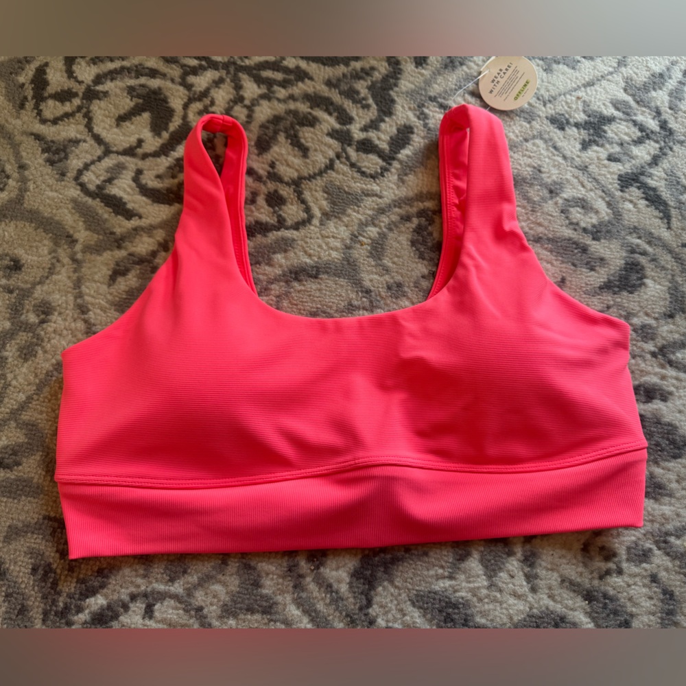 Women's Pink Sports Bra